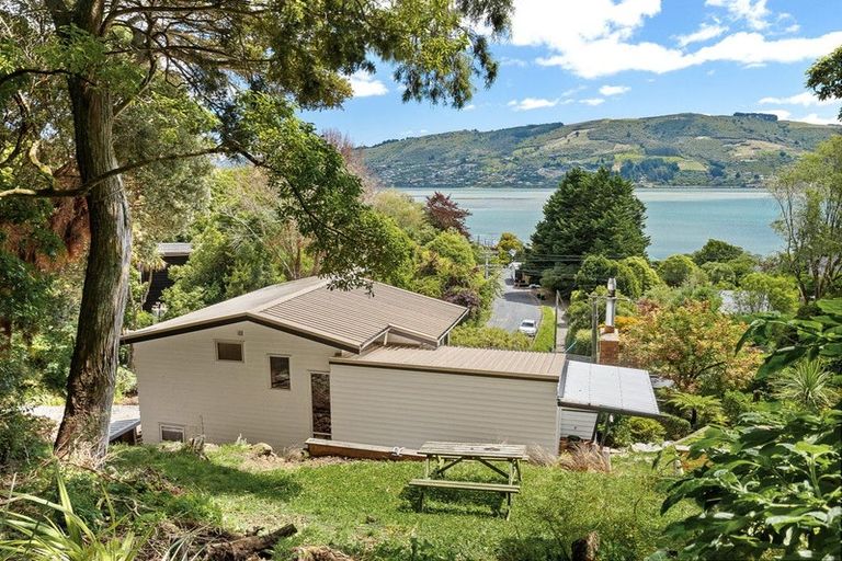 Photo of property in 18 Marion Street, Macandrew Bay, Dunedin, 9014