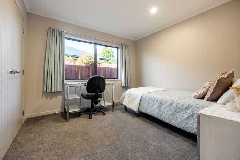 Photo of property in 41 Aquila Crescent, Rototuna North, Hamilton, 3210