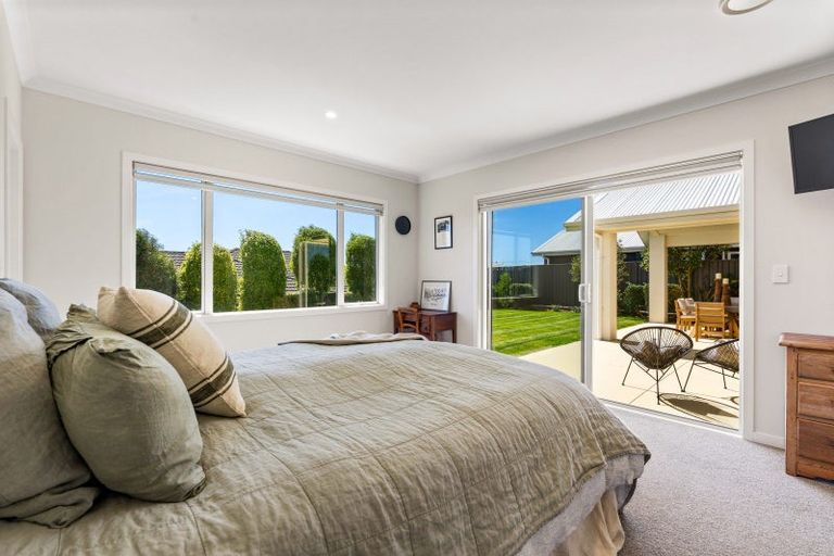 Photo of property in 61 Arataki Road, Havelock North, 4130