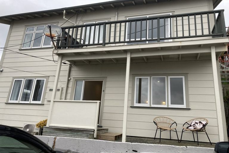 Photo of property in 208 Rongotai Road, Rongotai, Wellington, 6022