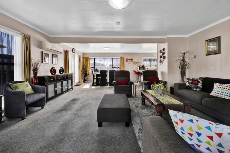 Photo of property in 31 Kamahi Avenue, Hawera, 4610