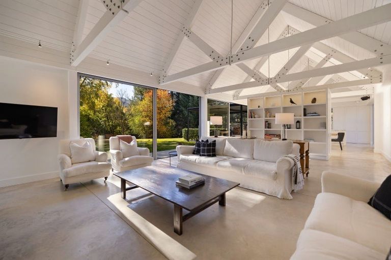 Photo of property in 64 Hunter Road, Speargrass Flat, Queenstown, 9371