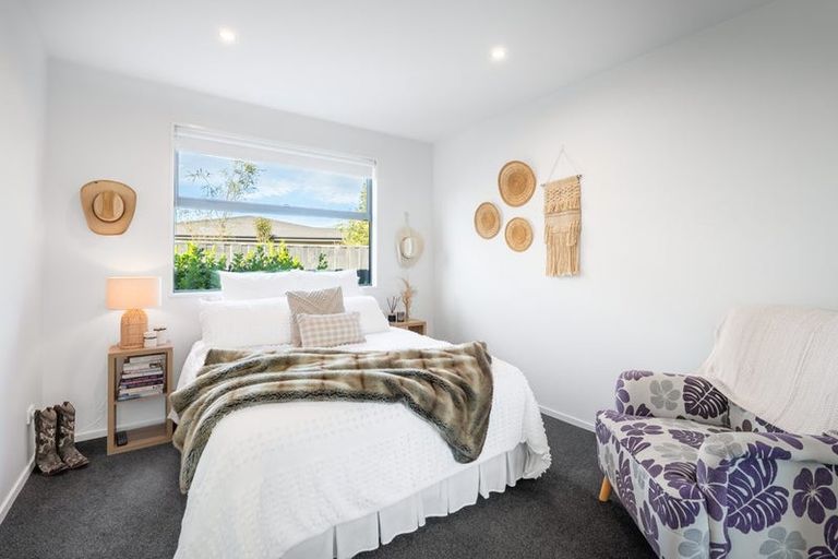 Photo of property in 18 Brampton Drive, West Melton, 7618