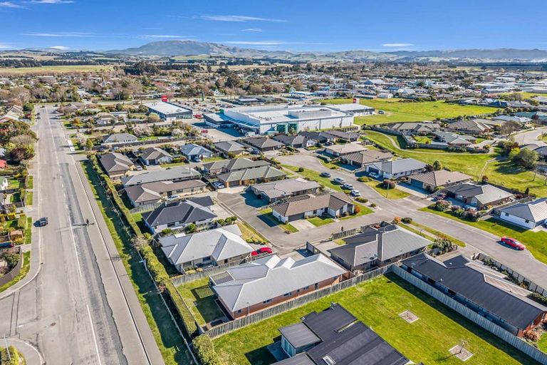 Photo of property in 2/3 Retallick Way, Amberley, 7410