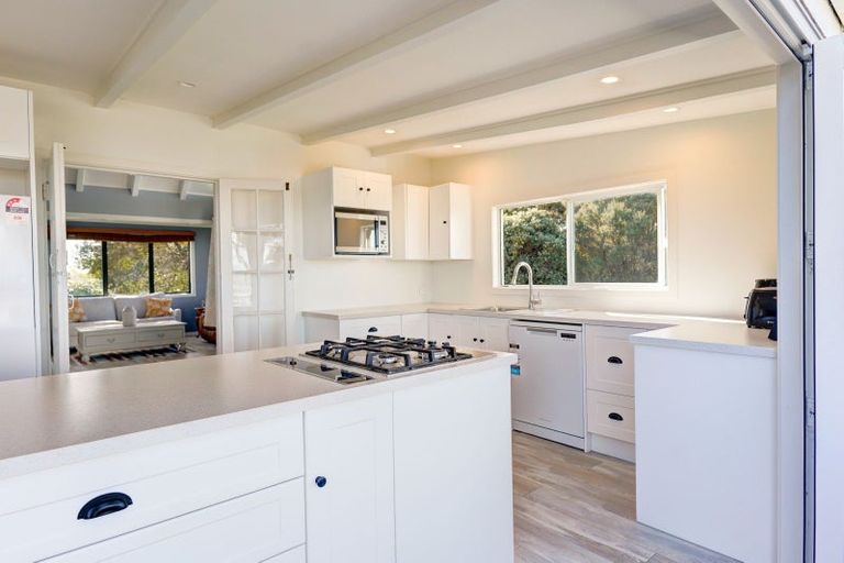 Photo of property in 886 Purerua Road, Te Ti Mangonui, Kerikeri, 0294
