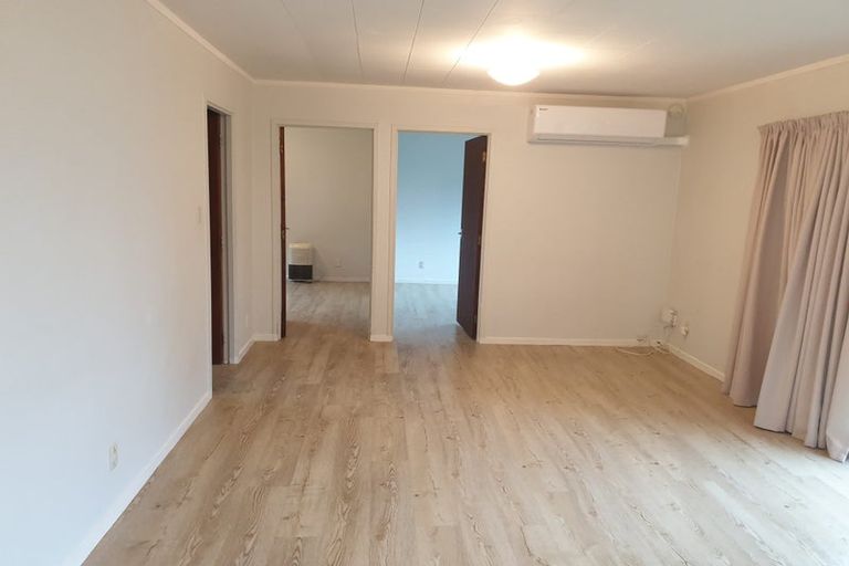 Photo of property in 1/72 Stredwick Drive, Torbay, Auckland, 0630