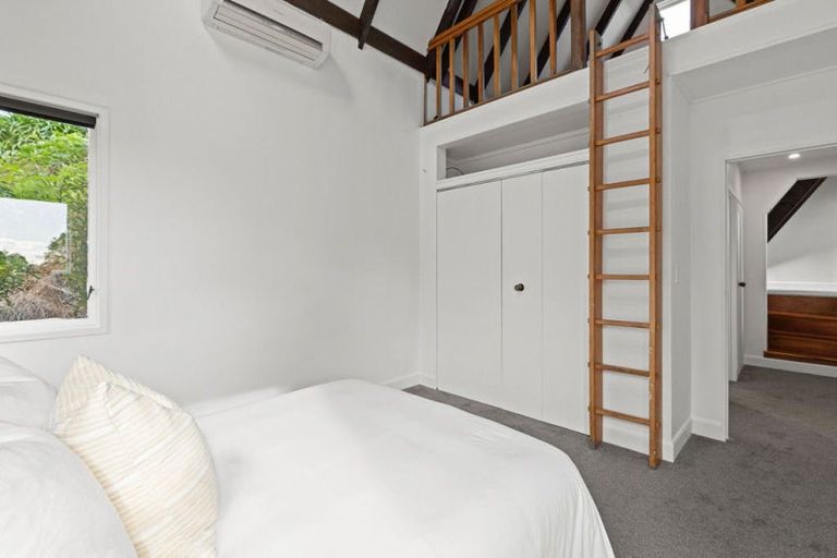 Photo of property in 20 Shakespeare Road, Bastia Hill, Whanganui, 4500