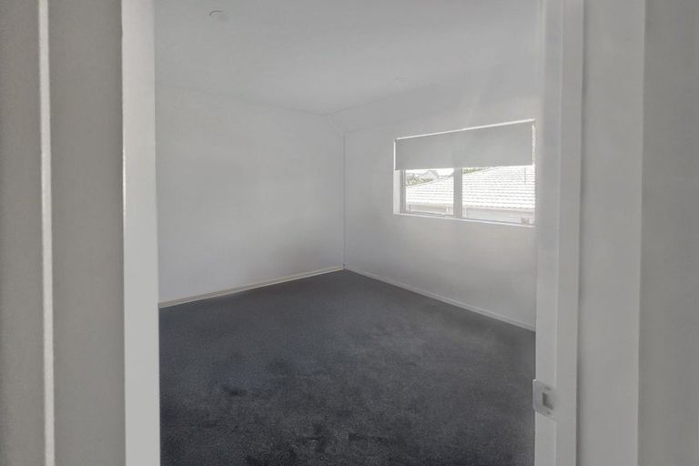 Photo of property in 2/27 Linwood Avenue, Linwood, Christchurch, 8011