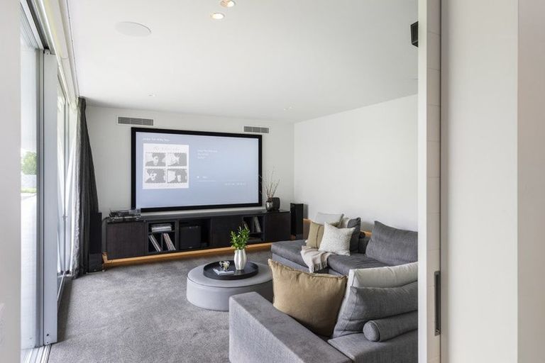 Photo of property in 146 Glandovey Road, Strowan, Christchurch, 8052
