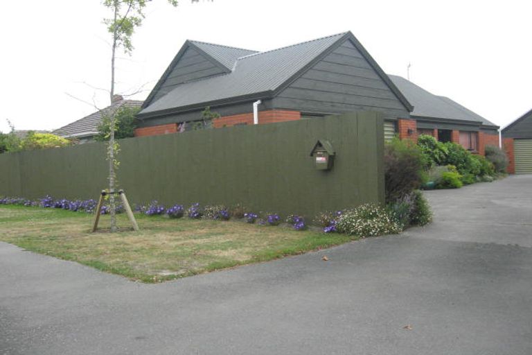 Photo of property in 22 Bowen Street, Upper Riccarton, Christchurch, 8041