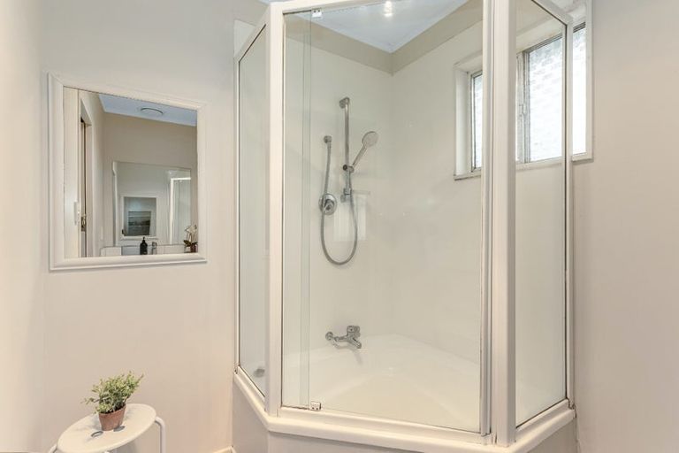 Photo of property in 40 Hamstead Street, Wainuiomata, Lower Hutt, 5014