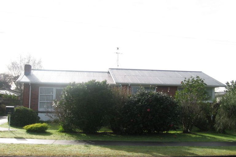 Photo of property in 88 Marne Road, Papakura, 2110