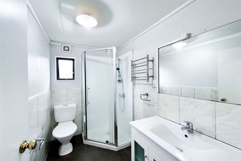 Photo of property in 33b Hamilton Road, Papatoetoe, Auckland, 2025