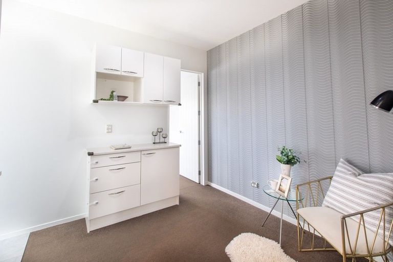 Photo of property in 12 Hampshire Court, Flagstaff, Hamilton, 3210