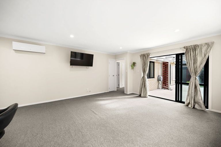 Photo of property in 67 Stan Heather Drive, Glenview, Hamilton, 3206