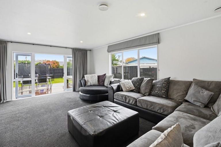 Photo of property in 11 Byron Grove, Owhata, Rotorua, 3010