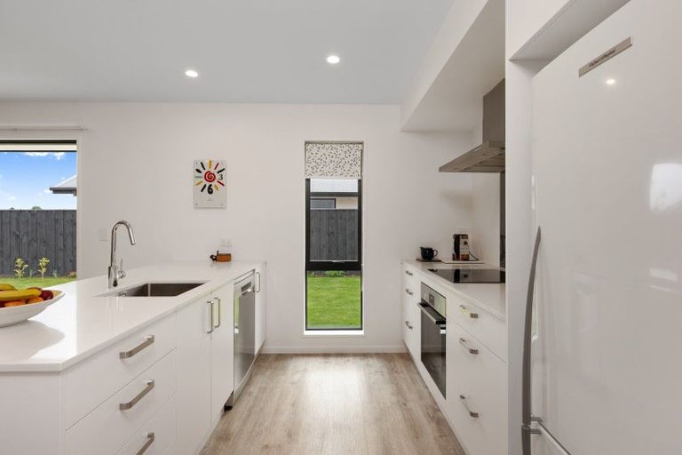 Photo of property in 40 Eric Crozier Road, Darfield, 7510
