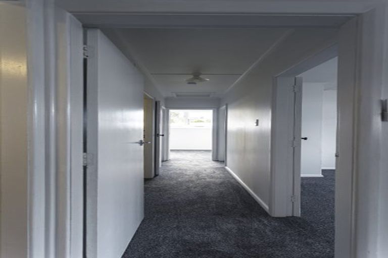 Photo of property in 30-32 Delaney Drive, Stokes Valley, Lower Hutt, 5019
