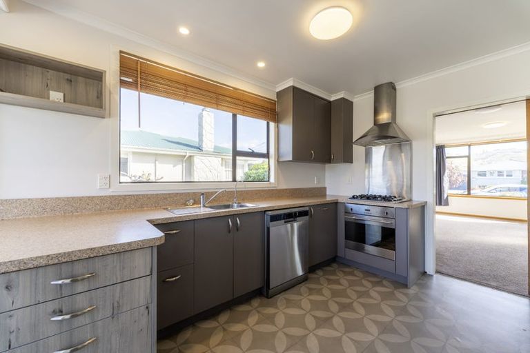 Photo of property in 81 Taward Street, Oamaru North, Oamaru, 9400