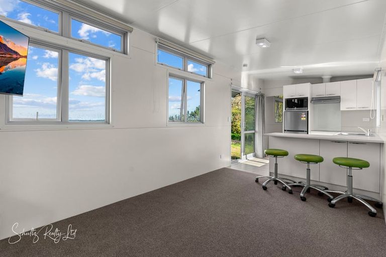 Photo of property in 439 Franklin Road, Paparoa, 0571