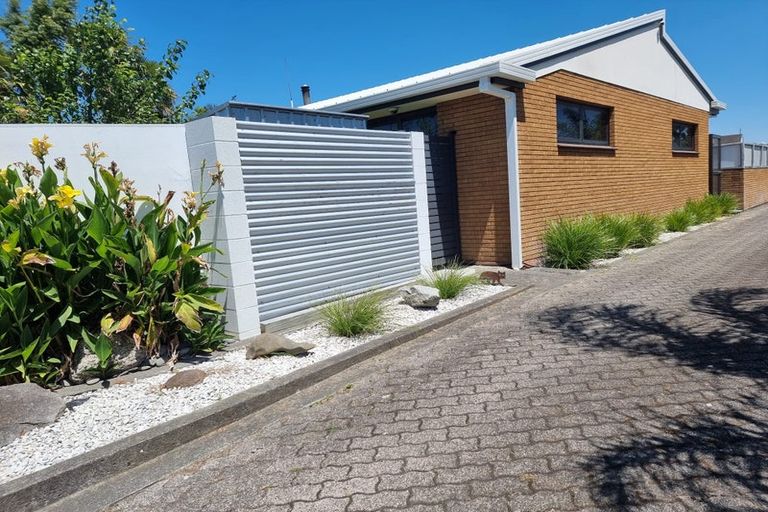 Photo of property in 1/117 Guppy Road, Taradale, Napier, 4112