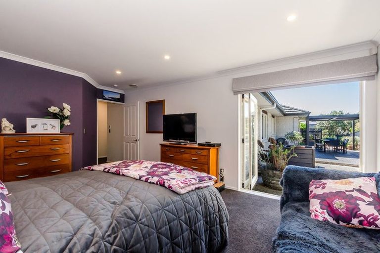 Photo of property in 1 Rifleman Lane, Paraparaumu Beach, Paraparaumu, 5032