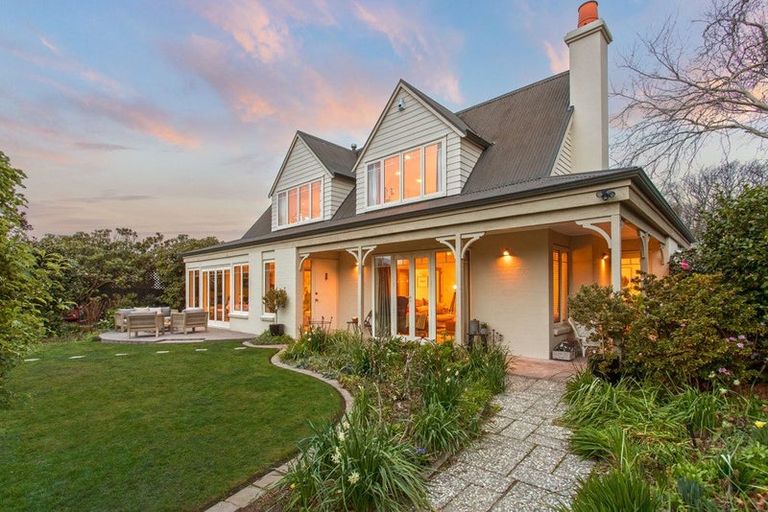 Photo of property in 9a Te Kura Street, Fendalton, Christchurch, 8014