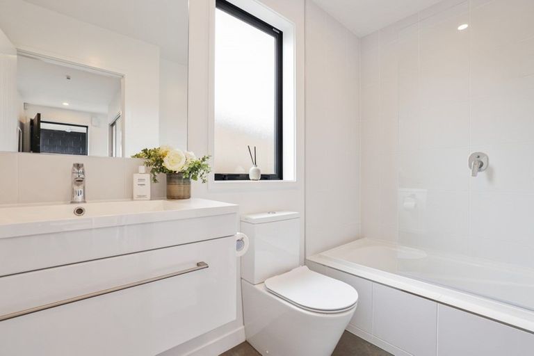 Photo of property in 26 Sharman Place, Wigram, Christchurch, 8042