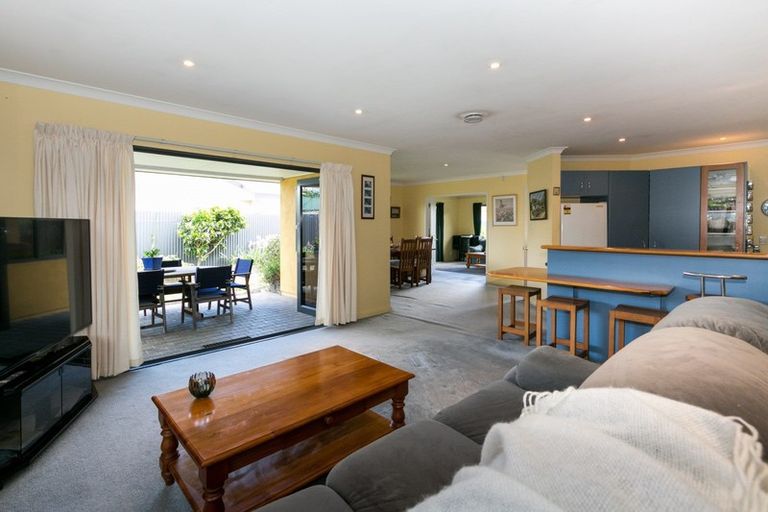 Photo of property in 13b Howard Road, Taradale, Napier, 4112