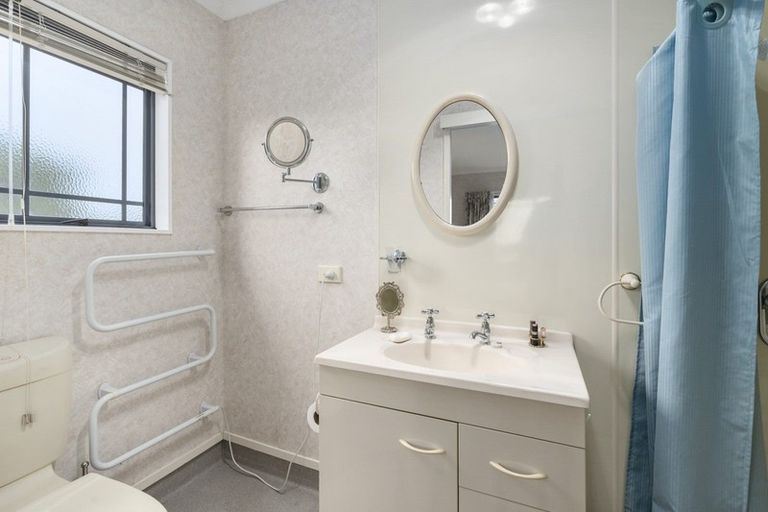 Photo of property in 3 Hillview Place, Feilding, 4702