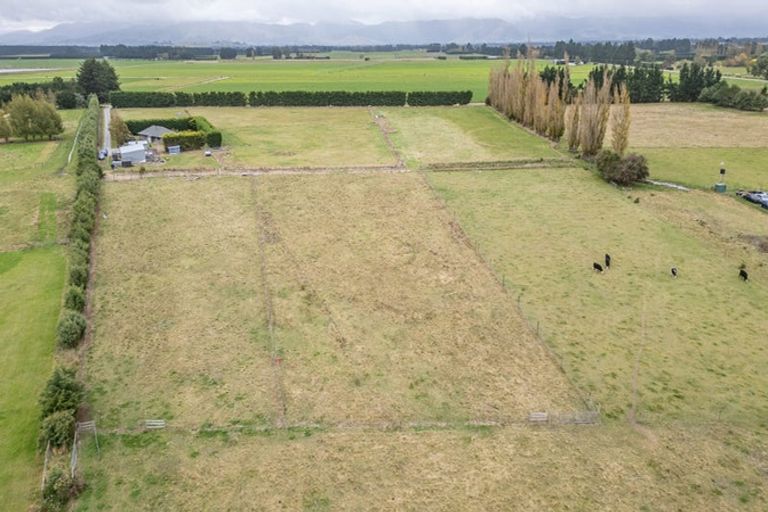 Photo of property in 27 Sheats Road, West Eyreton, Rangiora, 7475