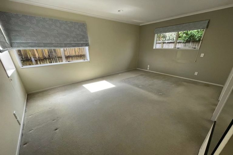 Photo of property in 47 Corta Bella Place, Golflands, Auckland, 2013