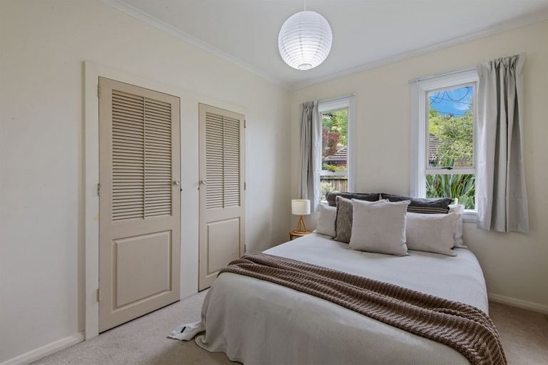 Photo of property in 223 Centaurus Road, Saint Martins, Christchurch, 8022