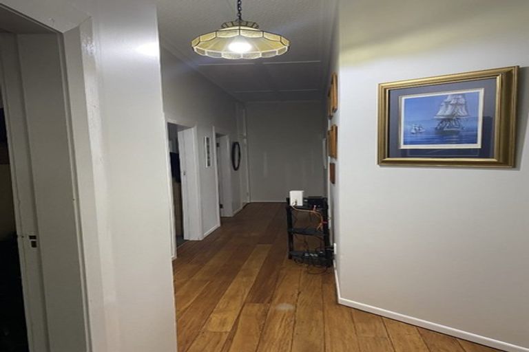 Photo of property in 25 Portia Street, Stratford, 4332