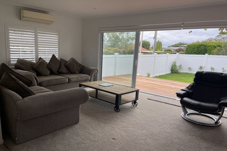 Photo of property in 1/20 Gordon Avenue, Milford, Auckland, 0620