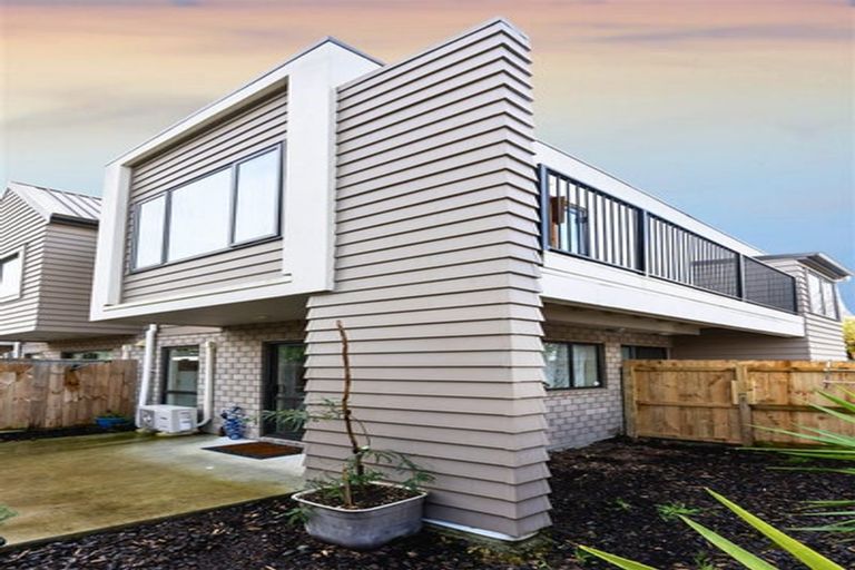 Photo of property in 188u1 Massey Street, Frankton, Hamilton, 3204