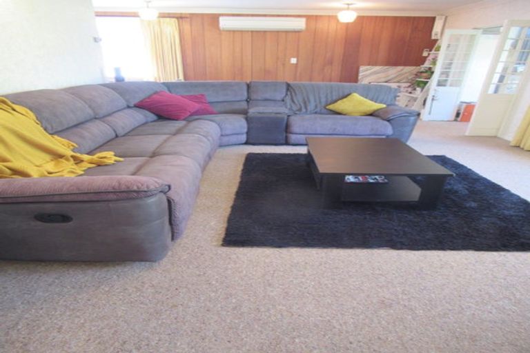 Photo of property in 13 Charles Street, Clouston Park, Upper Hutt, 5018