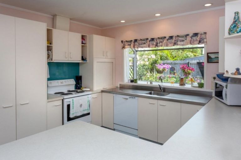 Photo of property in 111b Exeter Road, Whangamata, 3620