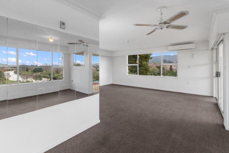 Photo of property in 4 Beach Road, Katikati, 3129