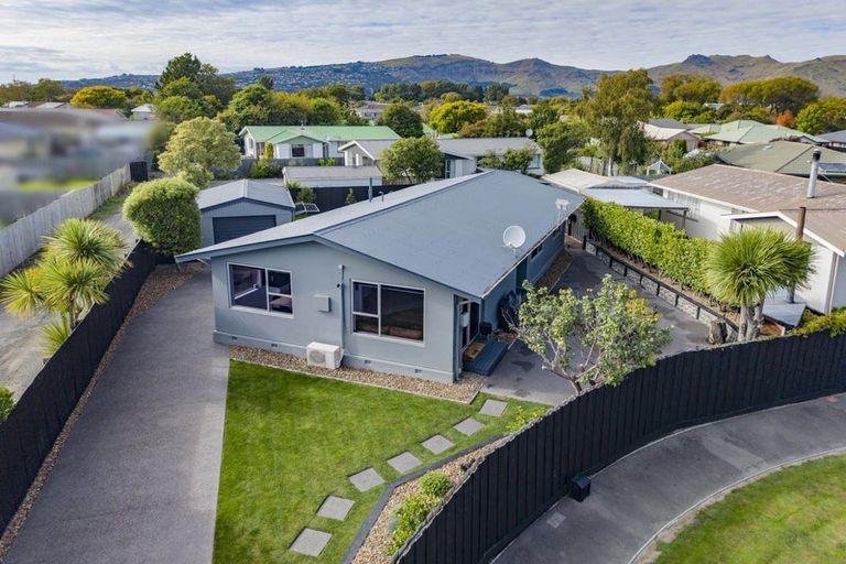 Photo of property in 28 Shetland Street, Woolston, Christchurch, 8062