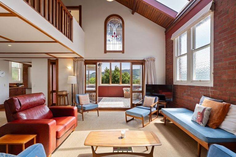 Photo of property in 2/32 Pitt Street, Wadestown, Wellington, 6012