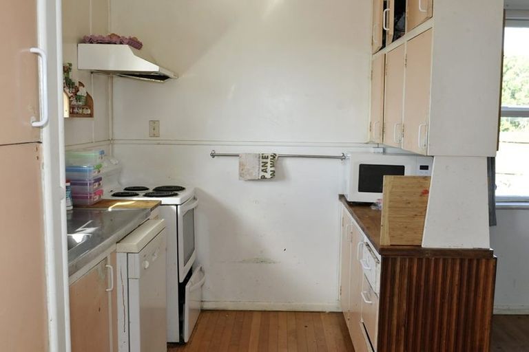 Photo of property in 127 Lancaster Road, Beach Haven, Auckland, 0626