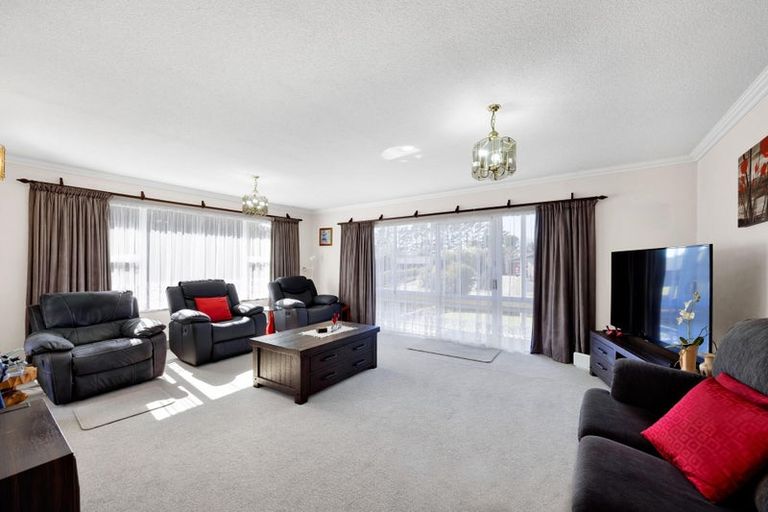 Photo of property in 29 Ngahere Street, Inglewood, 4330