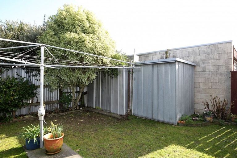 Photo of property in 81 Riverbend Road, Onekawa, Napier, 4110