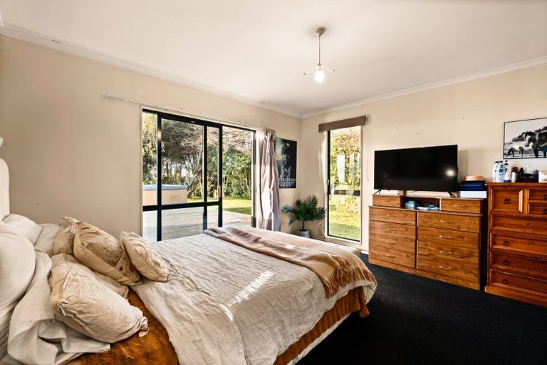 Photo of property in 103 Wharekauri Road, Mimi, Urenui, 4377