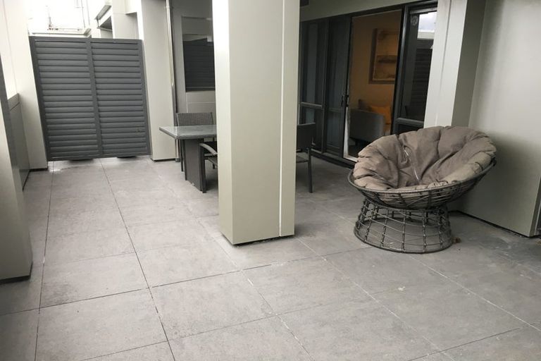 Photo of property in 11/281 Maunganui Road, Mount Maunganui, 3116