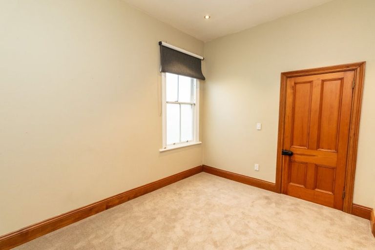 Photo of property in 19 Douglas Street, Mount Cook, Wellington, 6021