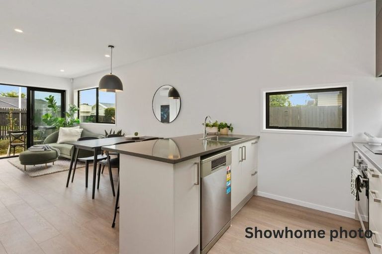 Photo of property in 5 Whati Lane, Henderson, Auckland, 0612