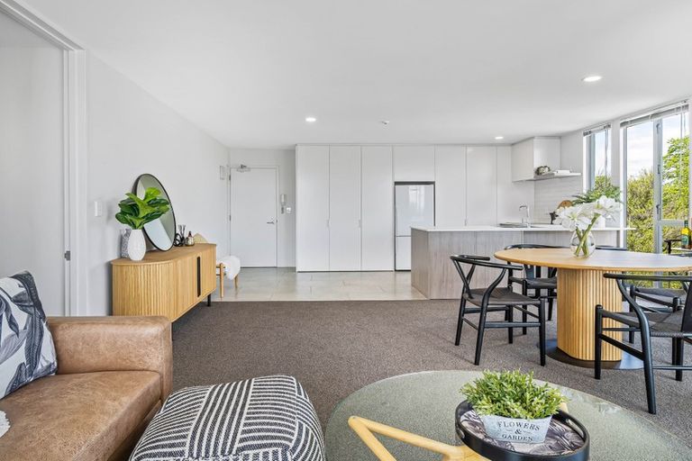 Photo of property in 17/15 Peterborough Street, Christchurch Central, Christchurch, 8013