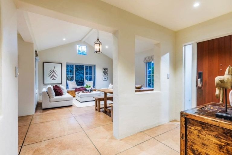 Photo of property in 10 Landing Drive, Albany, Auckland, 0632